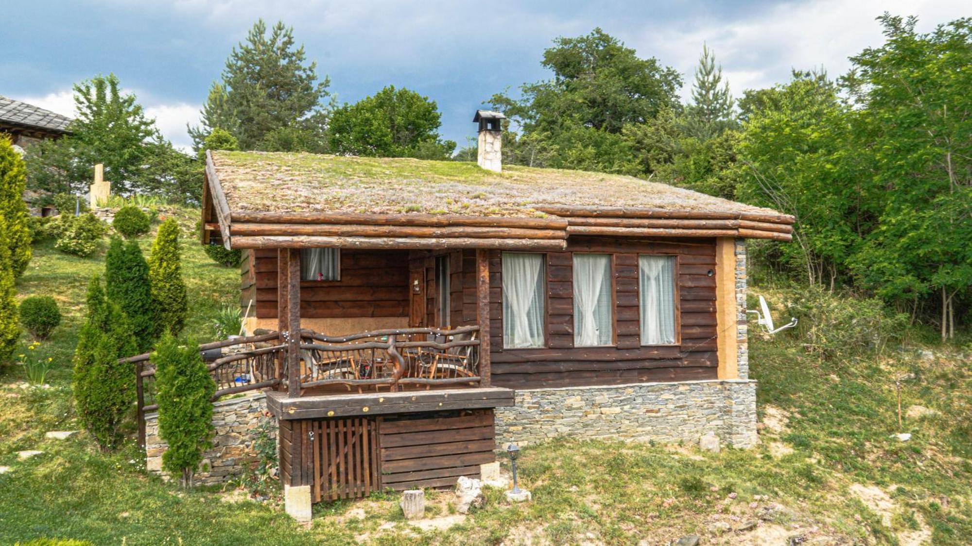 Панорама Хаус Лещен И Еко Къщи Дървена И Землянка Leshten Exterior foto