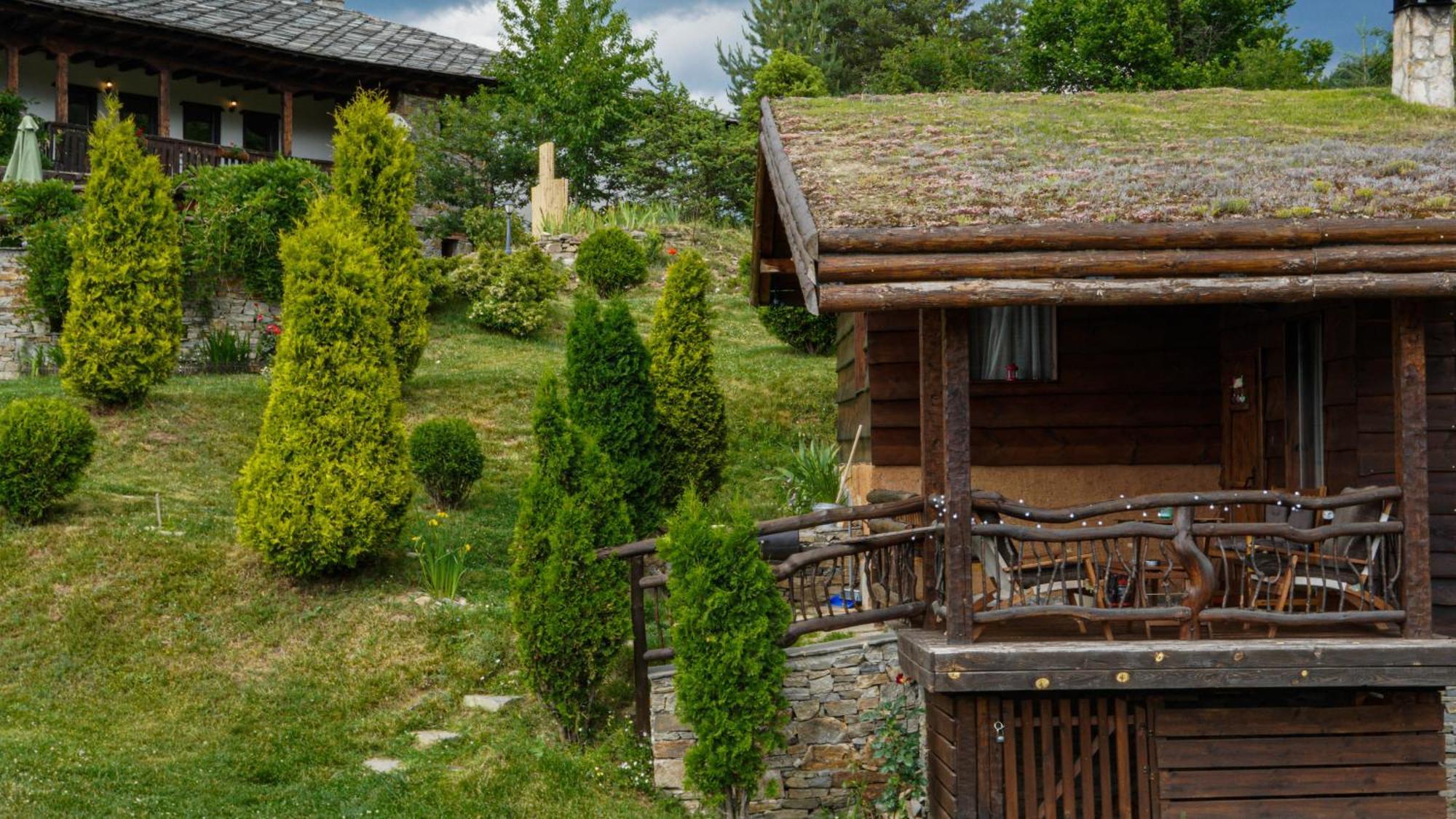 Панорама Хаус Лещен И Еко Къщи Дървена И Землянка Leshten Exterior foto